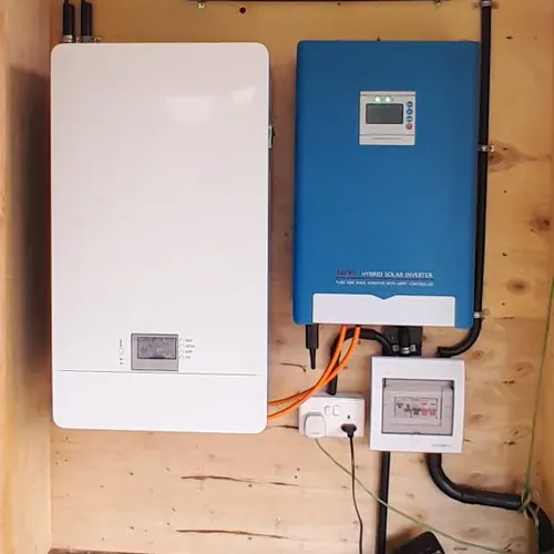 Home solar battery storage system with hybrid inverter and electrical control box