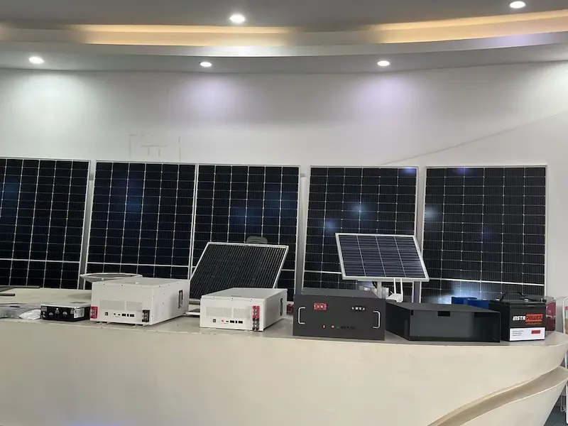 Why More Customers Prefer Buying Solar Products Locally Cover pic