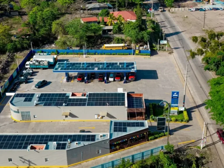 120 kWp Commercial Solar System Gas Station Padilla Italy