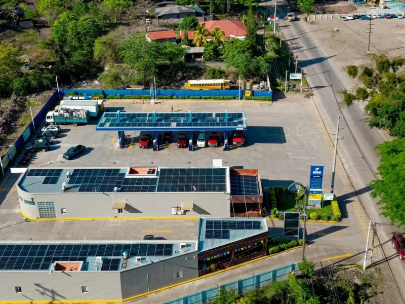 120 kWp Commercial Solar System Gas Station Padilla Italy
