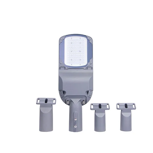 Il lampione stradale a LED Sungreat Energy serie LA è dotato di staffa di montaggio regolabile da 0 a 90° e di fibbia a sgancio rapido per una facile installazione.